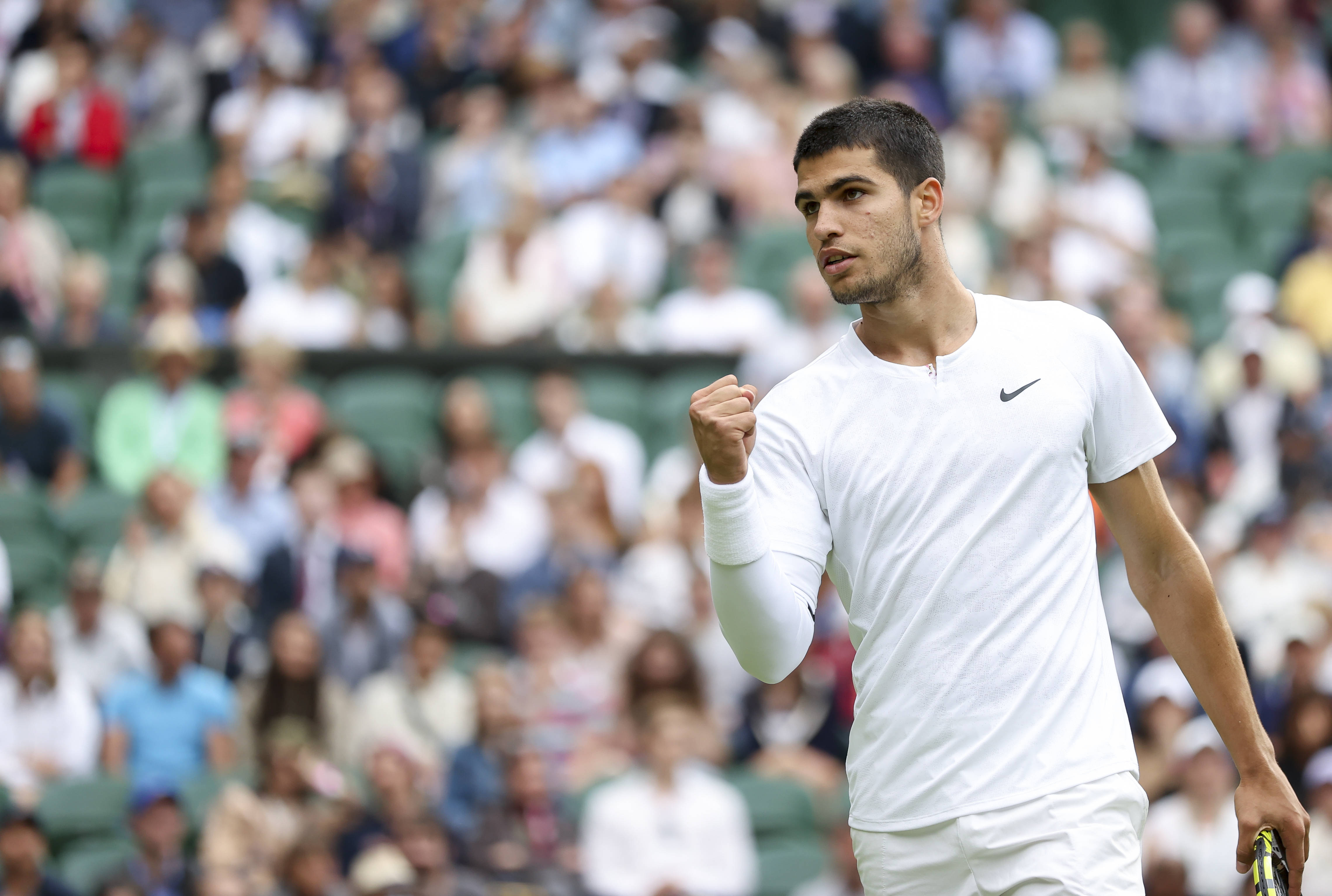 靠抢下防守 靠抢下防守