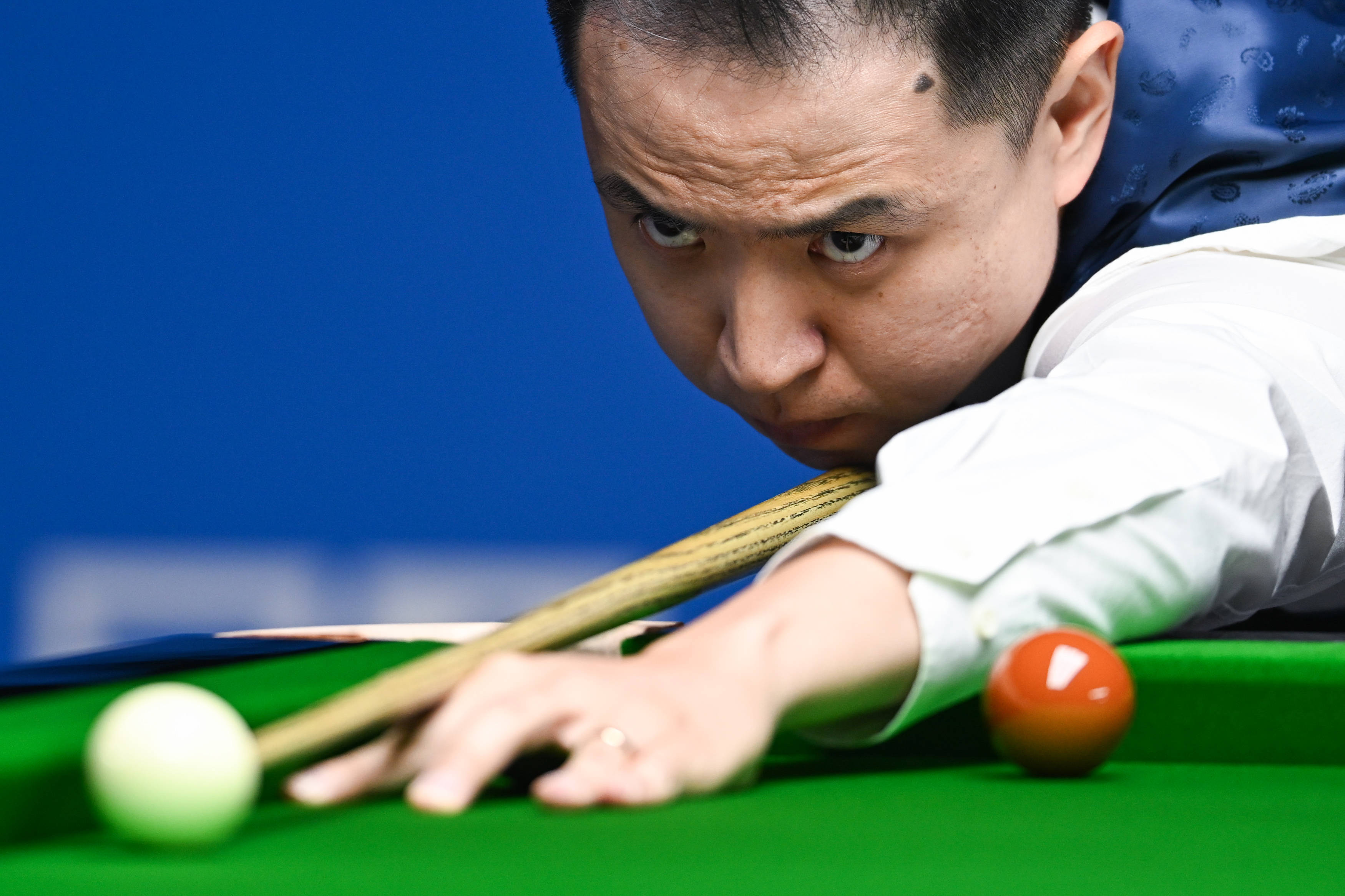 样的越位进 样的越位进