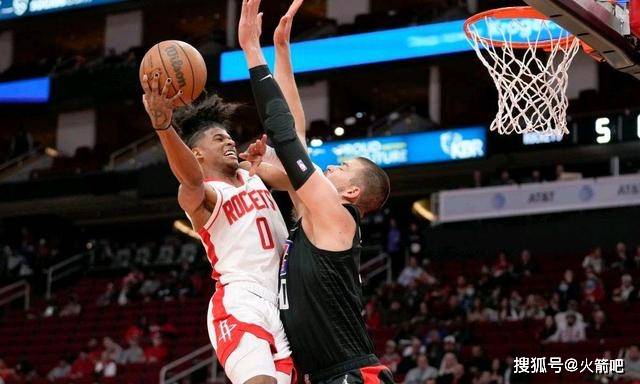 在比赛中材 在比赛中材