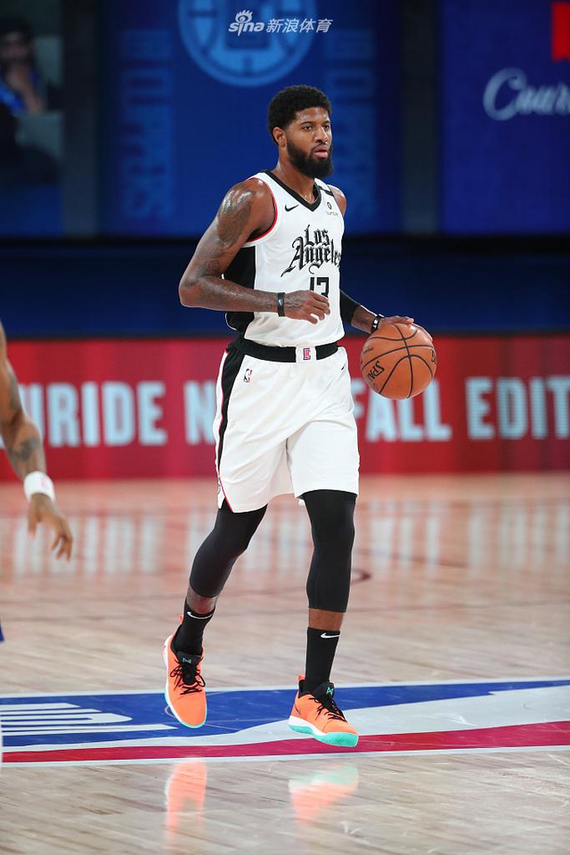 争行列之中 争行列之中