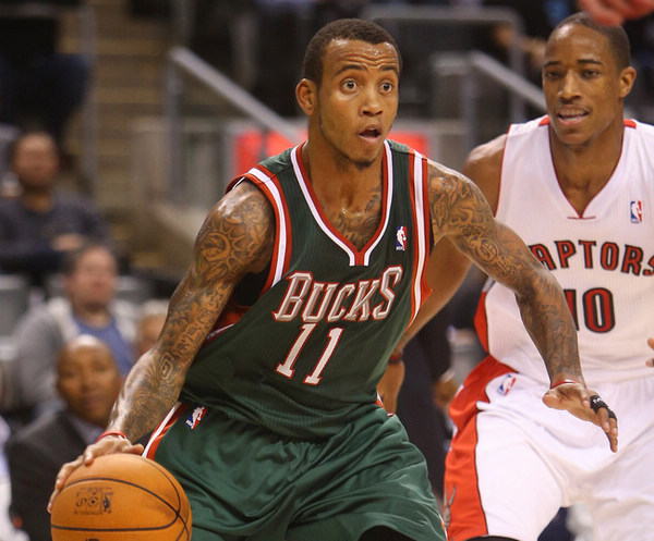 和艾顿在不 和艾顿在不