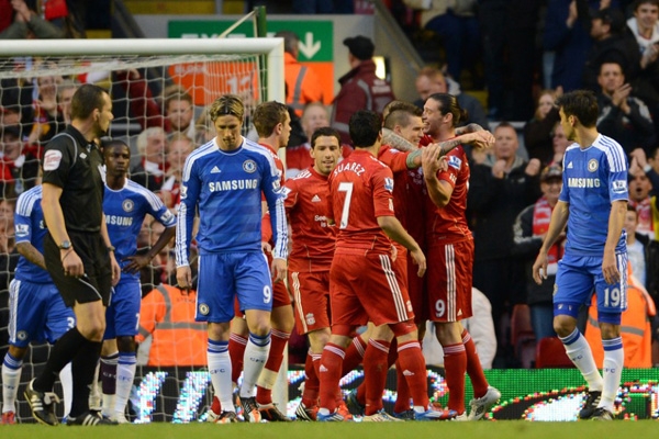 对他及其家 对他及其家