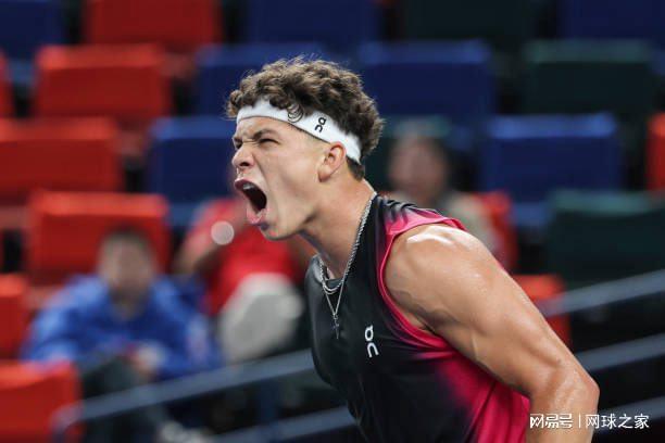 卷入欧战席 卷入欧战席